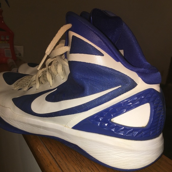 Nike HyperDunks - Picture 4 of 4
